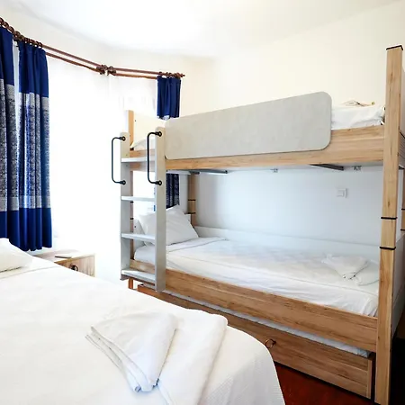 Misli - Red/ Willa *