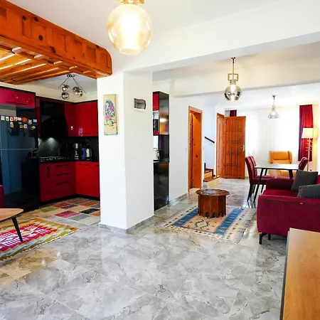 Willa Misli - Red/ *